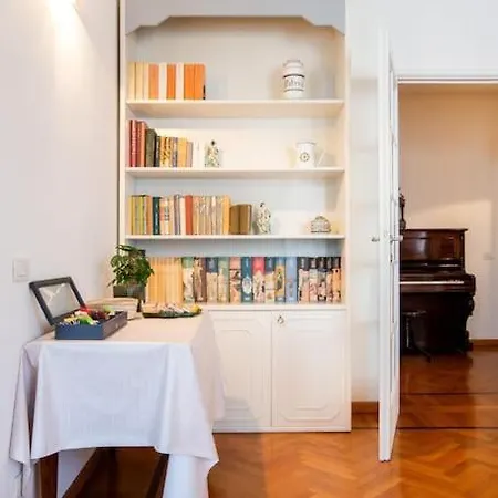 Apartment Porta Venezia - Duomo - Elegant Milan