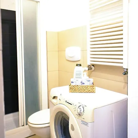 Smart Station Apartman