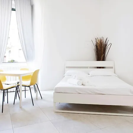 Smart Station Apartman Milánó