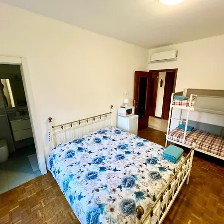 Gigli, Con Cucina In Comune E Terrazza Konukevi *