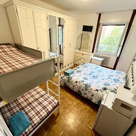 Gigli, Con Cucina In Comune E Terrazza Pensionat