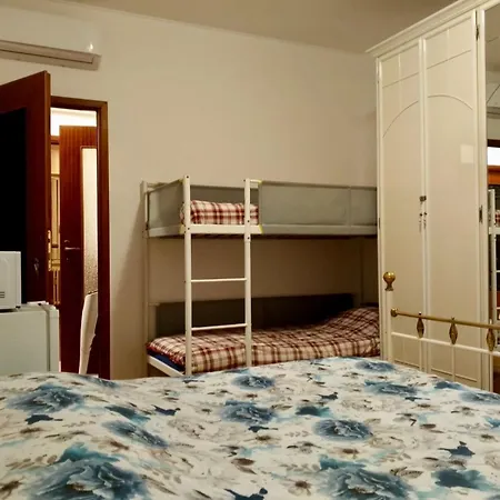 Gigli, Con Cucina In Comune E Terrazza * Milán