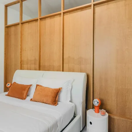 Porta Venezia-exclusive Design Apartment-2 *