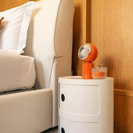 Porta Venezia-exclusive Design Apartment-2