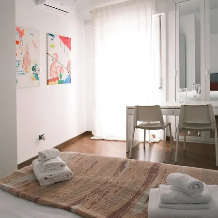 Apartment Comecasa 2 Bedrooms 450mt From Duomo *