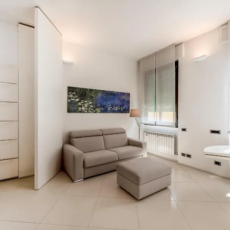 Morazzone Lägenhet *