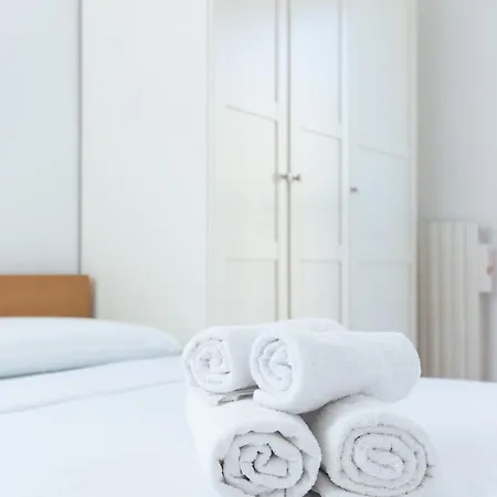 Navigli - New Exclusive House * Milán