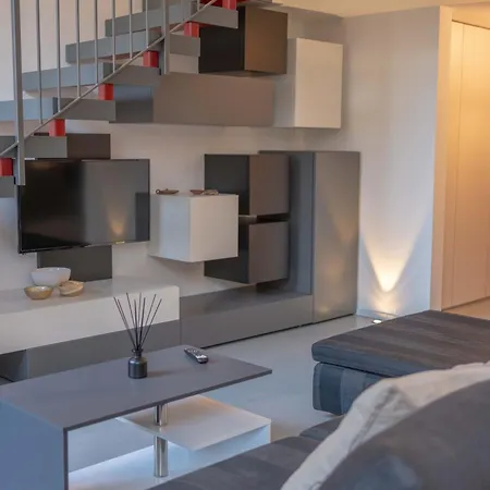 Marla Brera Center Apartment Lägenhet