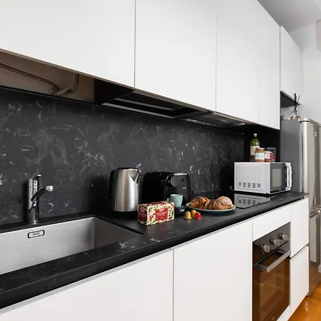 Appartement I M1-m2 2min I Strategic, Modern, Quiet