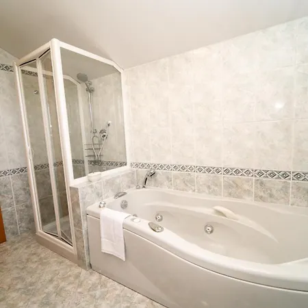 Apartament Penthouse Isola, A Few Steps From Offices Cortina 26 Mediolan