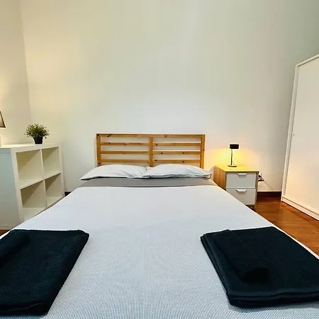 Corso Buenos Aires 2br Sofa Bed, M1 M2 Loreto, Milão