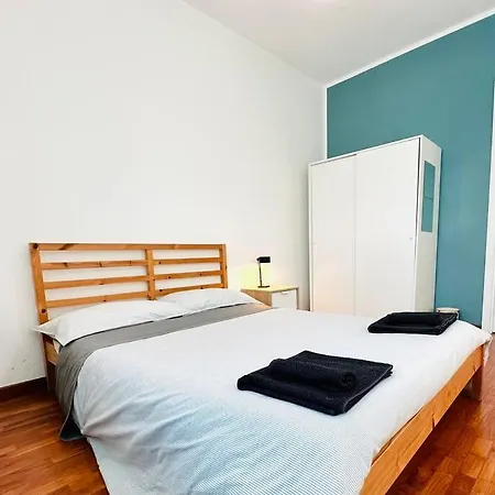 Corso Buenos Aires 2br Sofa Bed, M1 M2 Loreto, شقة ميلان