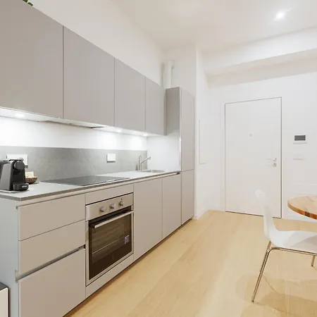 Corso Buenos Aires - Nuovo E Bilocale Appartamento