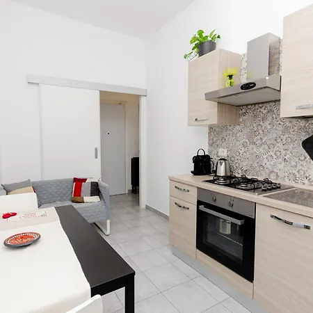 Vivimihome - Crespi House A 3 Minuti Dalla Metro * Milano