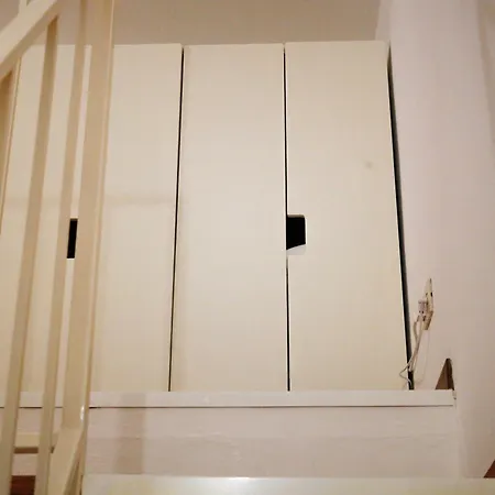 Via Watt Apartamento