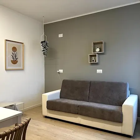 Attico Piazza Lima * מילאנו