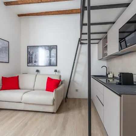 Stylish Loft In Porta Romana