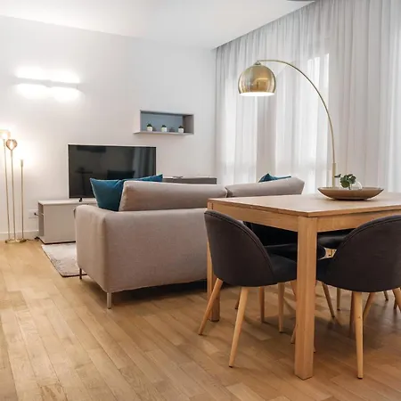 Manzoni 44 Apartment