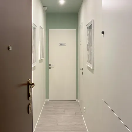 Woods - Self Check-in, Design District *