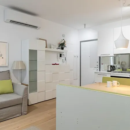 Italianway Comfort - Compagnoni 12 - Mir... Milan