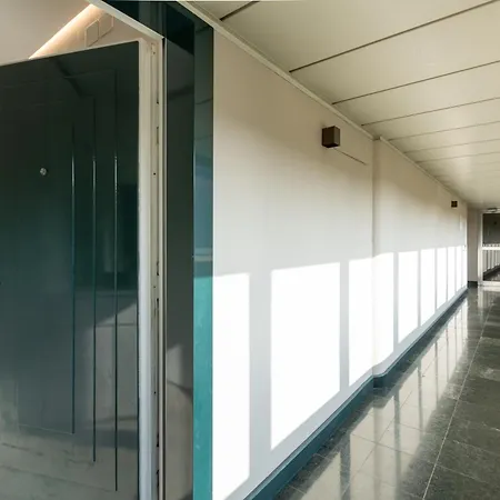 Ampio Bilocale Repubblica - Mirable Pm * Milan