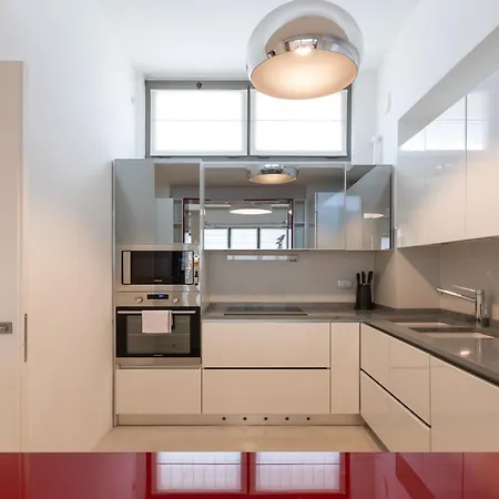 Ampio Bilocale Repubblica - Mirable Pm Apartment Milan