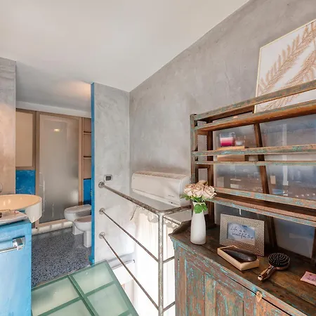 San Babila Luxury - 7sundays *