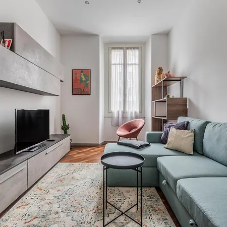 Brand New 4 Pax Wi-fi - Piazza Napoli Milano