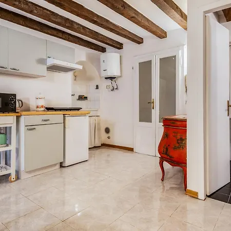 Brand New 3 Pax Wi-fi - Darsena Via Mortara *