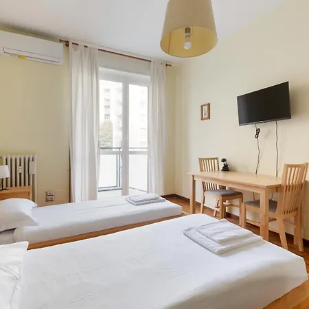 Appartement Stazione - Bilocale Con Cucina Separata Milan