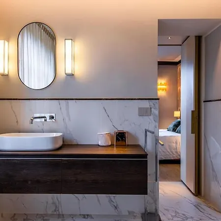 Duplex Lusso Con Terrazzo Panoramico Vicino Duomo Mediolan