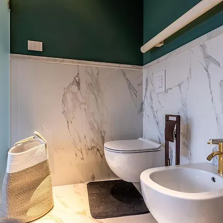Duplex Lusso Con Terrazzo Panoramico Vicino Duomo Apartament Mediolan