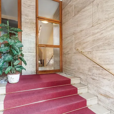 Апартаменты Myhome *