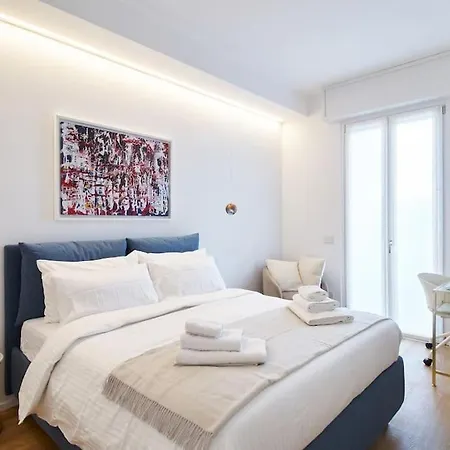 Apartment Moonlight - Near Brera And Arco Della Pace *