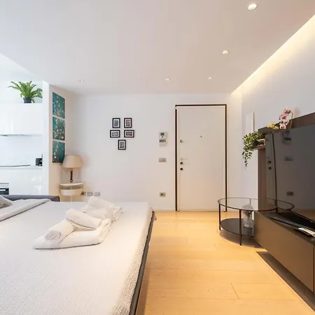 18 Centro Duomo Apartment