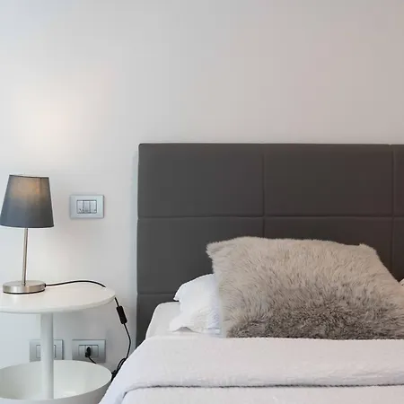 18 Centro Duomo Apartment