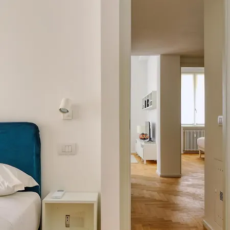 Just Urban - Bright And Beautiful - Corso Genova Apartment