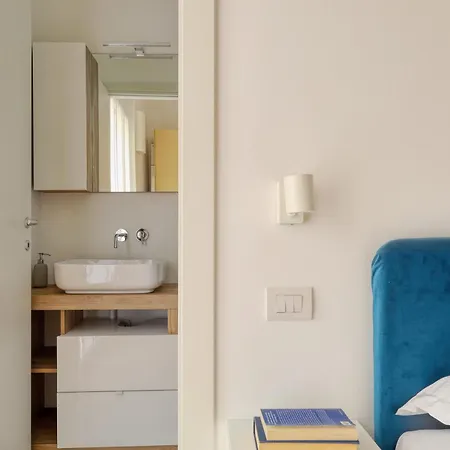 Apartment Just Urban - Bright And Beautiful - Corso Genova *