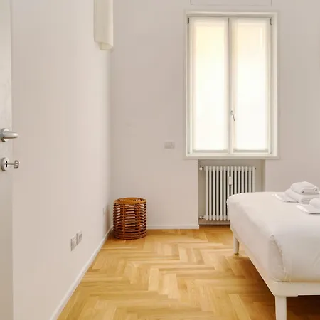 Apartment Just Urban - Bright And Beautiful - Corso Genova Milan