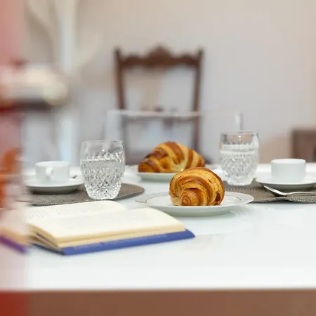 Settembrini - Vicino Stazione Lägenhet