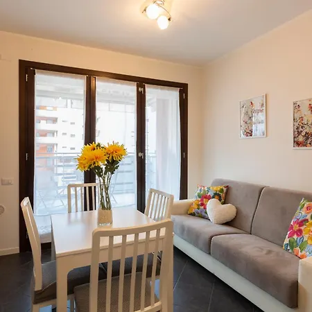 Apartamento Uniterrace - Bicocca District Milán