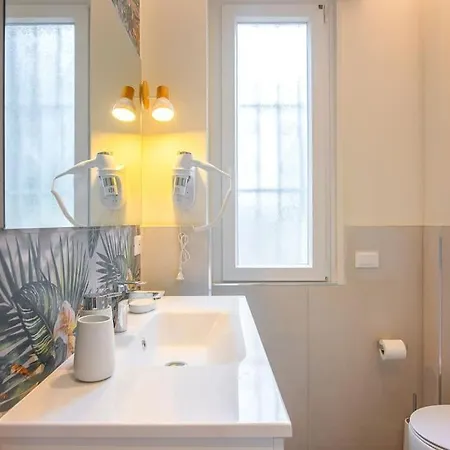 Lejlighed Modern Ac, Wifi Next To 2 Metro Line Stations And Life Area