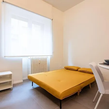 Modern Ac, Wifi Next To 2 Metro Line Stations And Life Area Milano