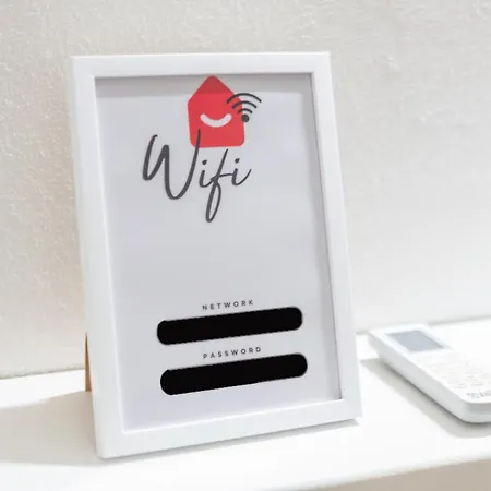 Apartamento Charming 2-bedroom In Milanese Building *