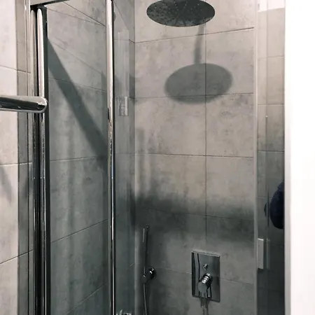Comecasa Vicino Stazione Apartment