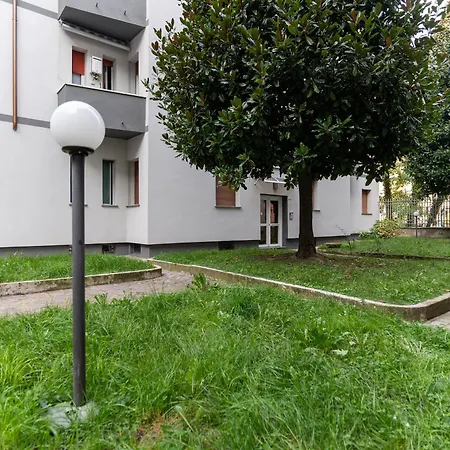 Citylife View And 10 Minutes By Walk Modern Apartamento Milán