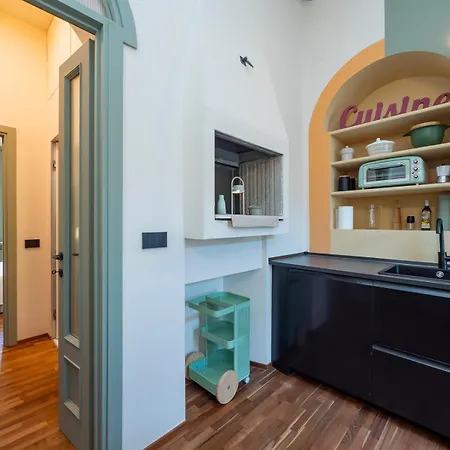 Xenia - Renovated Two-room In Sant'ambrogio Apartman *