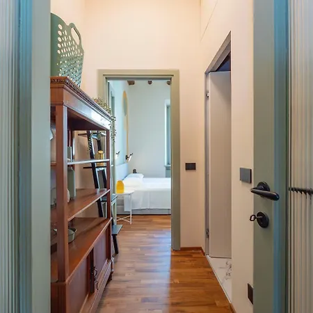 Xenia - Renovated Two-room In Sant'ambrogio Milánó