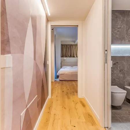 Brand New Via Melzi D'eril 18 4 Pax 밀라노