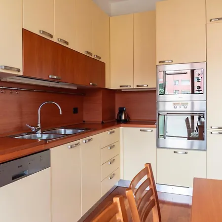 شقة Youhosty - Cechov 21 ميلان